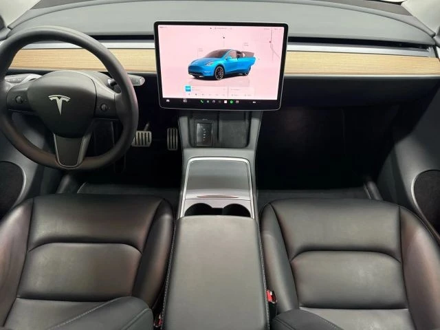 2023 Tesla Model Y Performance - Image 2 of 21