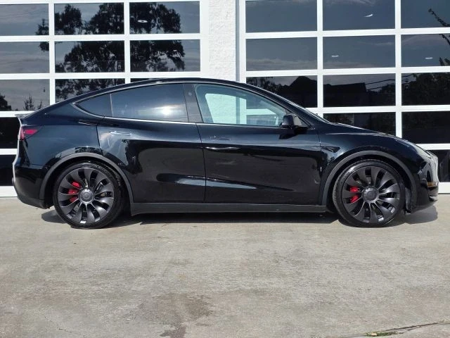 2023 Tesla Model Y Performance - Image 3 of 21