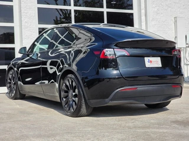 2023 Tesla Model Y Performance - Image 6 of 21