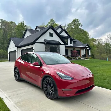 2023 Tesla Model Y Performance