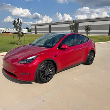 2023 Tesla Model Y Performance