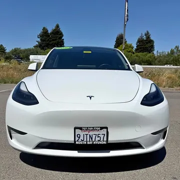 2023 Tesla Model Y Performance Sport Utility 4D