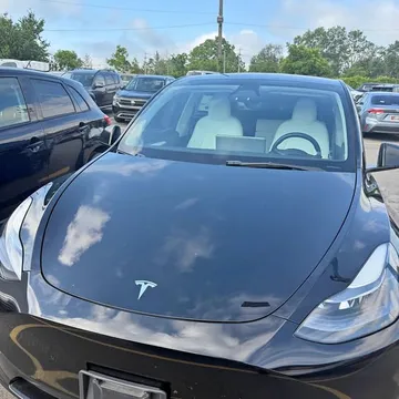 2023 Tesla Model Y Performance Sport Utility 4D
