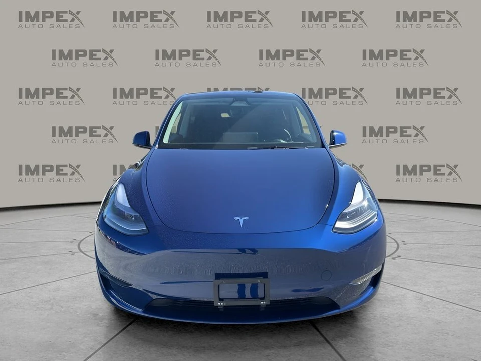 2023 Tesla Model Y - Image 8 of 12
