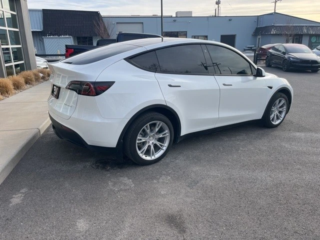 2023 Tesla Model Y - Image 7 of 21