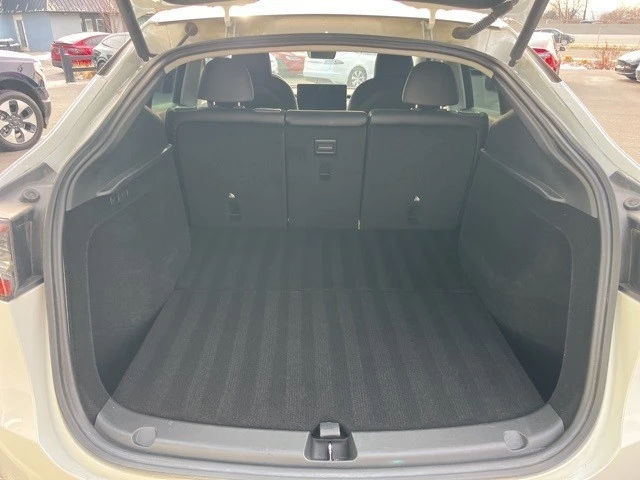 2023 Tesla Model Y - Image 17 of 21