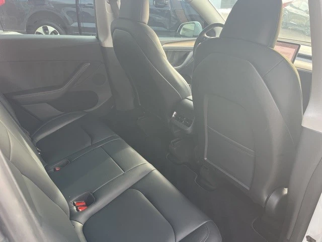 2023 Tesla Model Y - Image 19 of 21