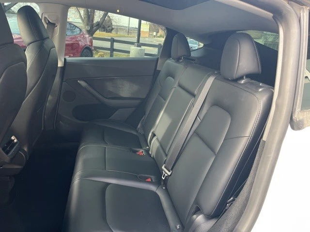 2023 Tesla Model Y - Image 16 of 21