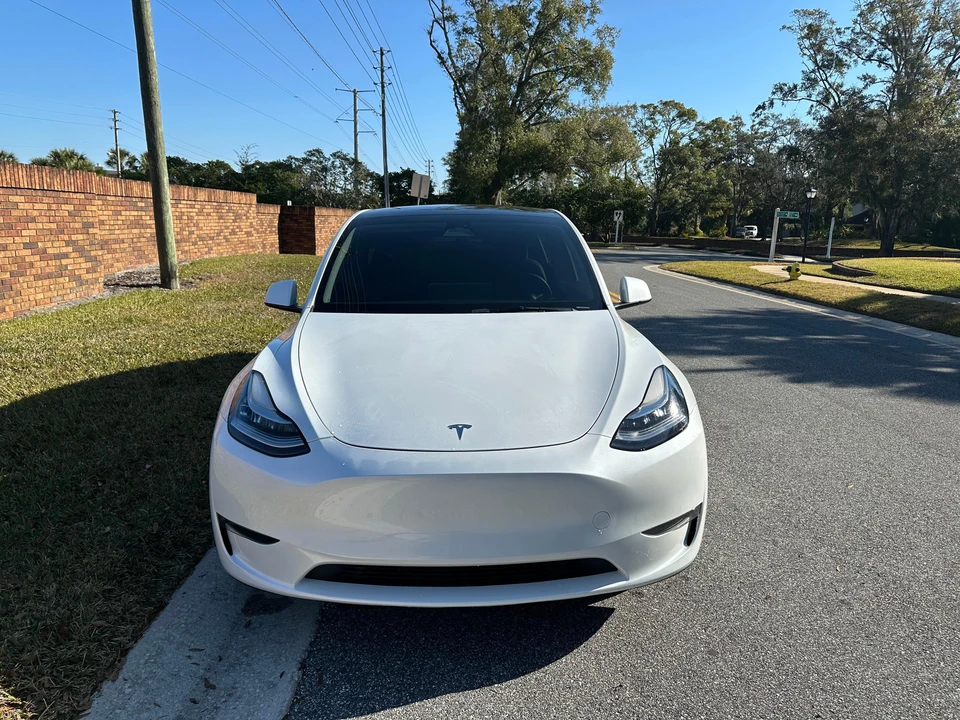 2023 Tesla Model Y - Image 6 of 31