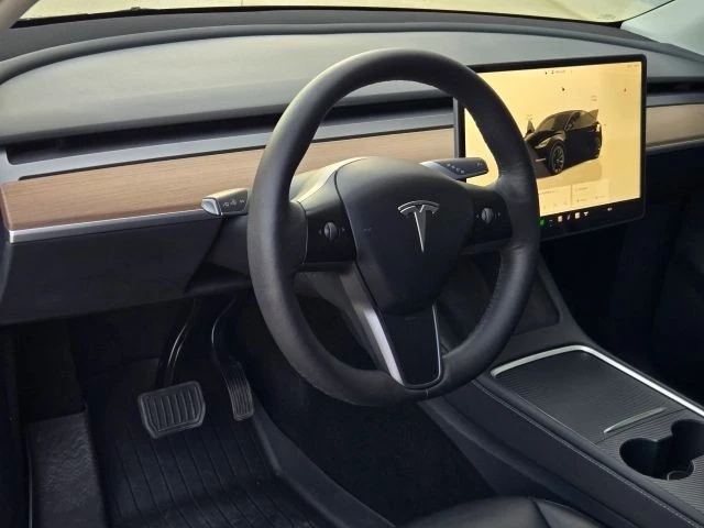 2023 Tesla Model Y - Image 11 of 21