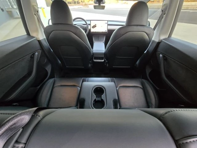 2023 Tesla Model Y - Image 17 of 21