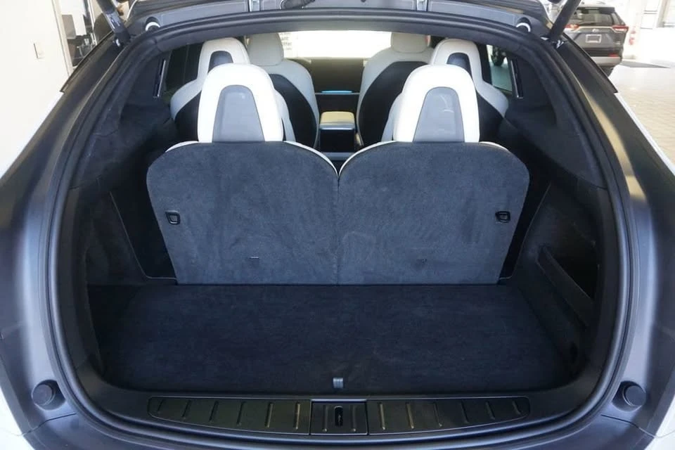 2023 Tesla Model X Plaid - Image 18 of 20