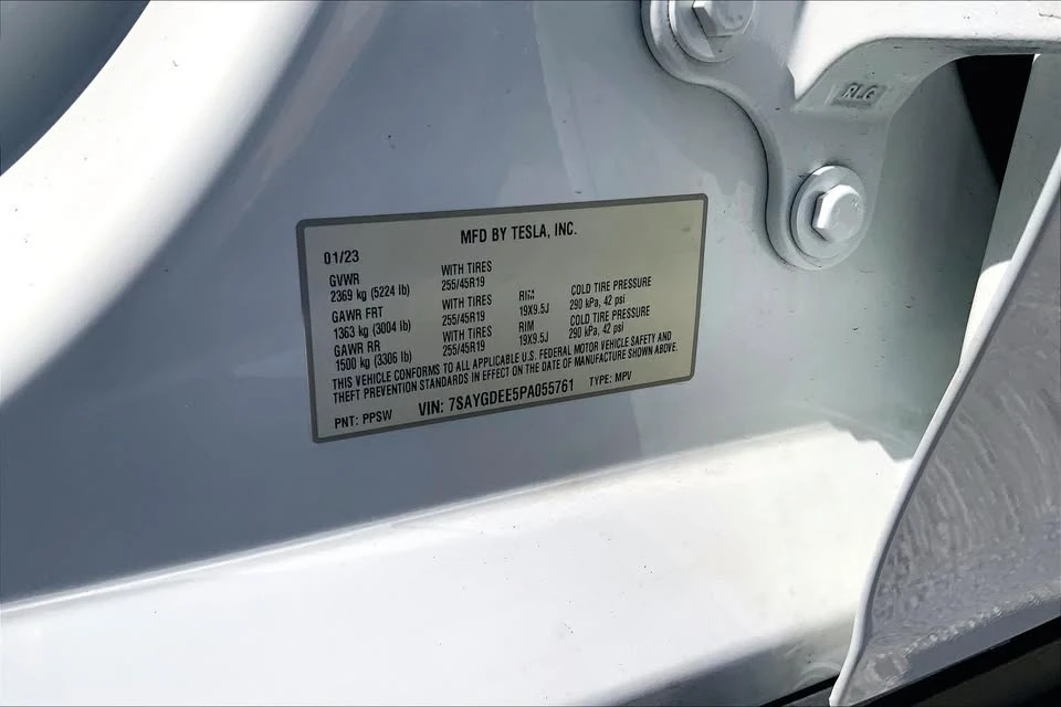 2023 Tesla Model Y - Image 20 of 20