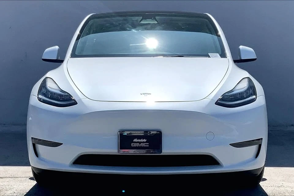 2023 Tesla Model Y - Image 6 of 20