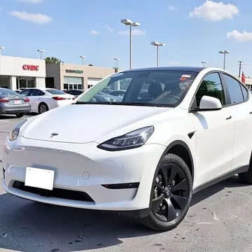 2023 Tesla Y Long Range
