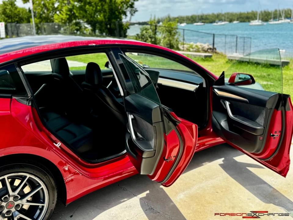 2023 Tesla Model 3 - Image 9 of 21