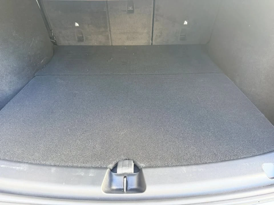 2023 Tesla Model Y - Image 16 of 20