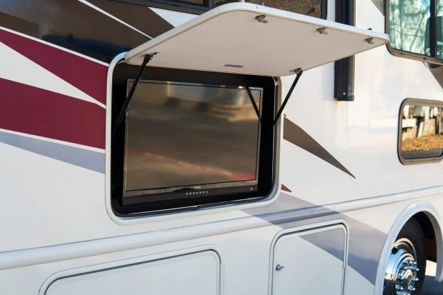 2023 Ford Super Duty 4th Gen - Image 3 of 9