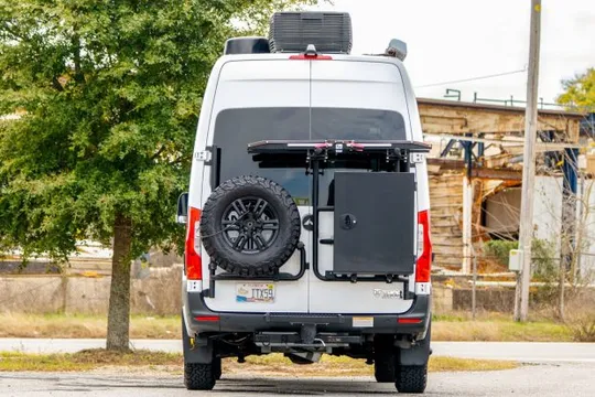 2023 Mercedes-Benz VS30 Sprinter - Image 3 of 9