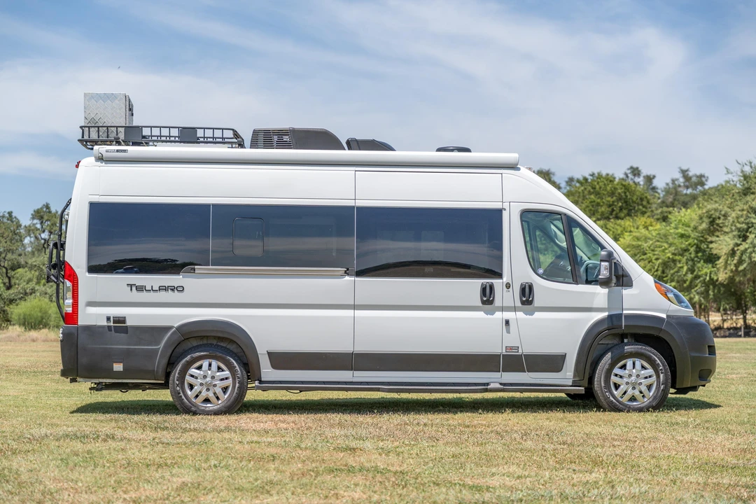 2023 Ram ProMaster - Image 12 of 31