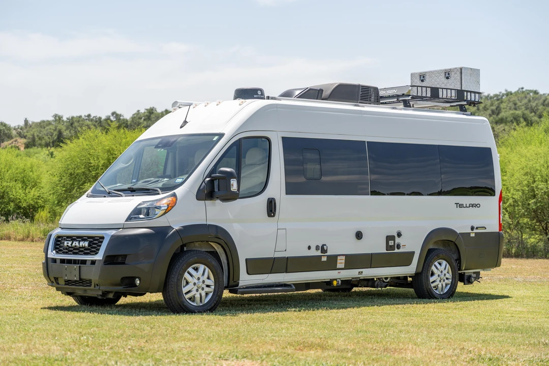 2023 Ram ProMaster - Image 7 of 31