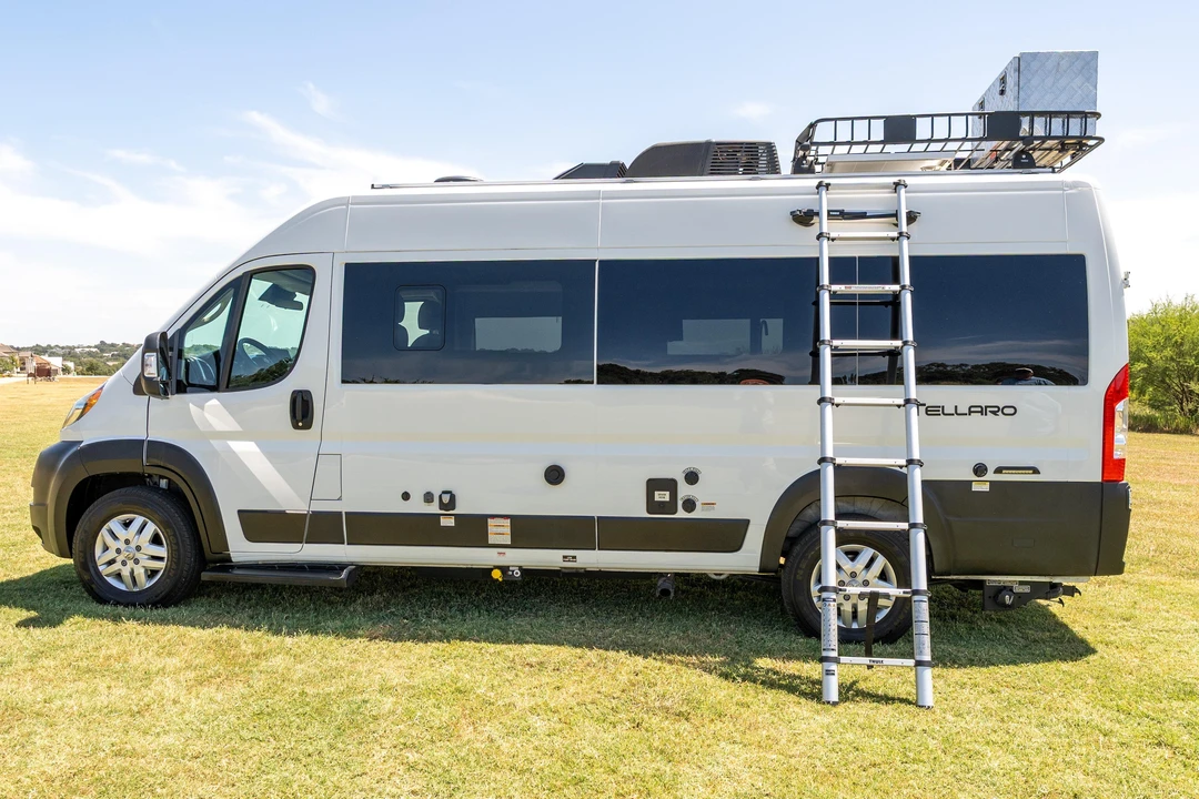 2023 Ram ProMaster - Image 3 of 31