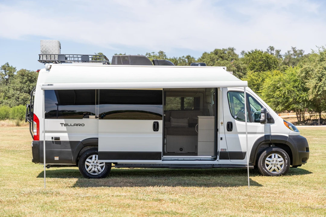 2023 Ram ProMaster - Image 13 of 31