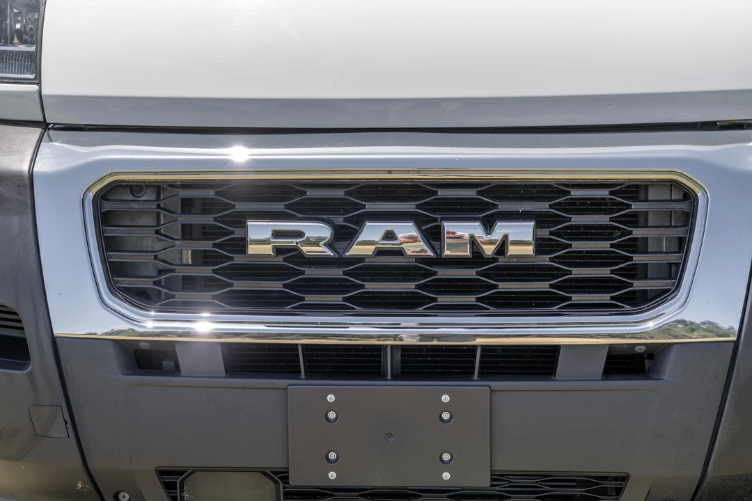 2023 Ram ProMaster - Image 18 of 31