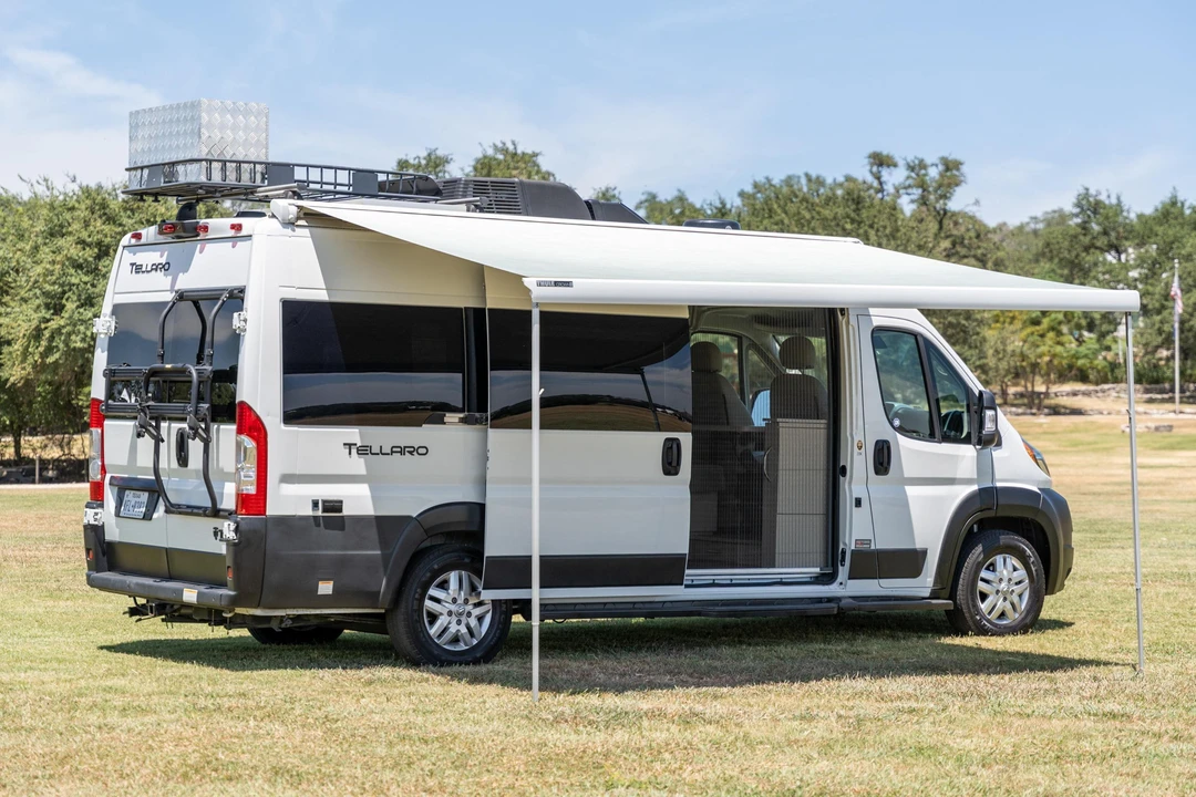 2023 Ram ProMaster - Image 4 of 31
