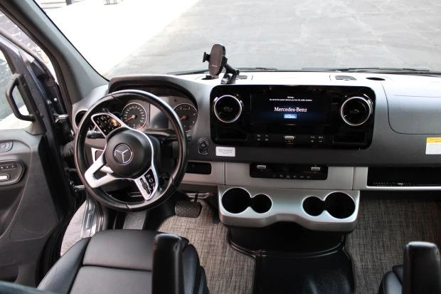2023 Mercedes-Benz VS30 Sprinter - Image 5 of 8