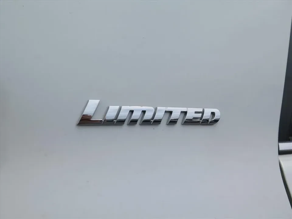 2023 Toyota 4Runner 5th Gen - Image 5 of 16