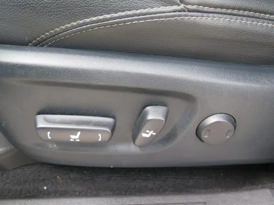 2023 Toyota 4Runner 5th Gen - Image 10 of 16