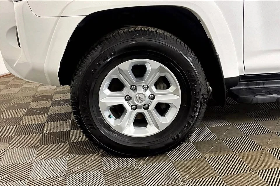 2023 Toyota 4Runner 5th Gen - Image 2 of 13