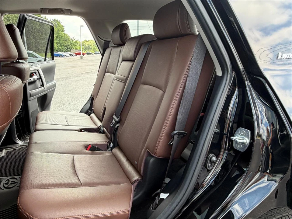 2023 Toyota 4Runner 5th Gen - Image 19 of 31