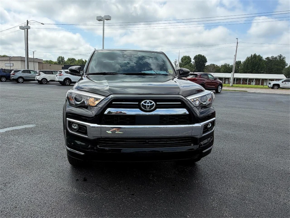 2023 Toyota 4Runner 5th Gen - Image 2 of 31