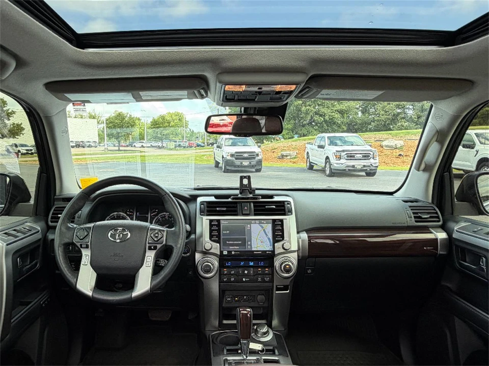 2023 Toyota 4Runner 5th Gen - Image 24 of 31