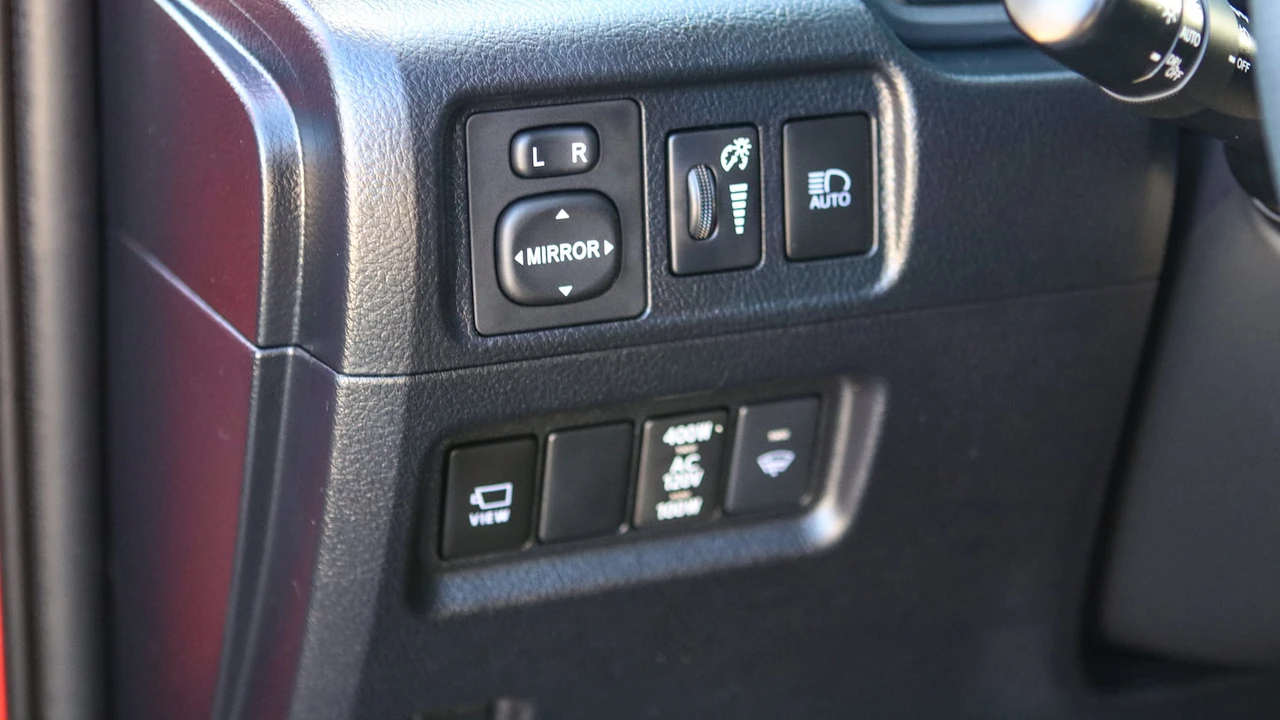 2023 Toyota 4Runner 5th Gen - Image 13 of 31