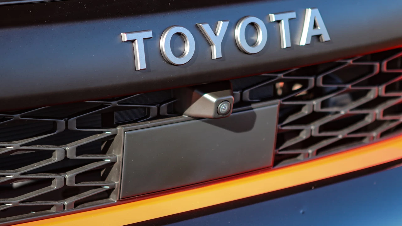 2023 Toyota 4Runner 5th Gen - Image 16 of 31