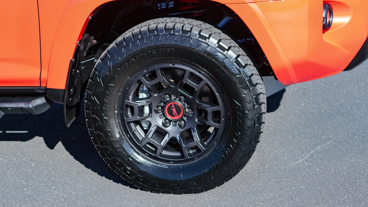 2023 Toyota 4Runner 5th Gen - Image 25 of 31