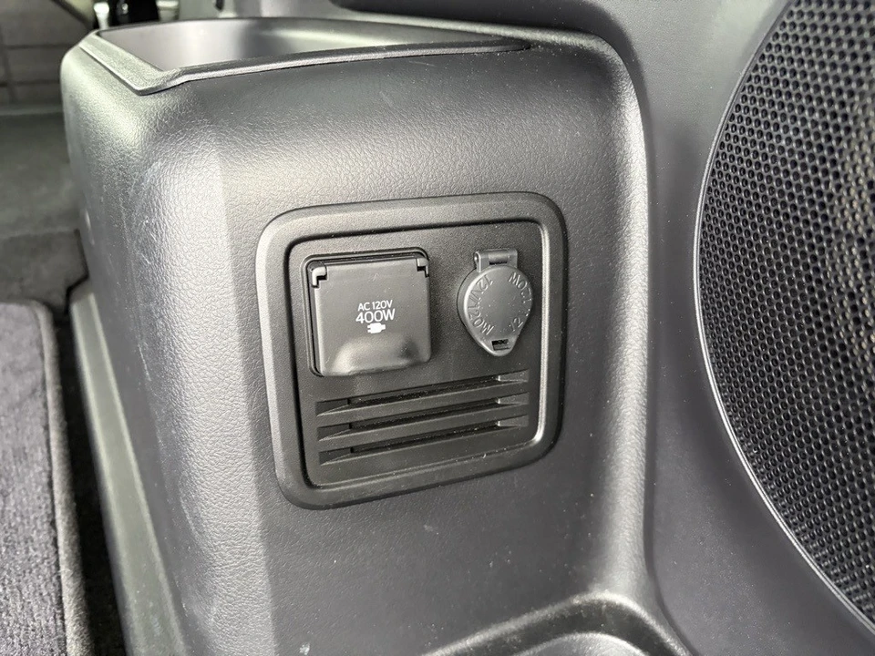 2023 Toyota 4Runner 5th Gen - Image 7 of 12