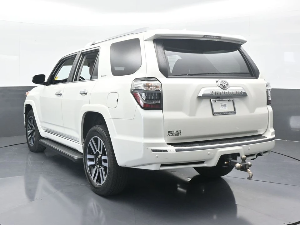 2023 Toyota 4Runner 5th Gen - Image 4 of 12
