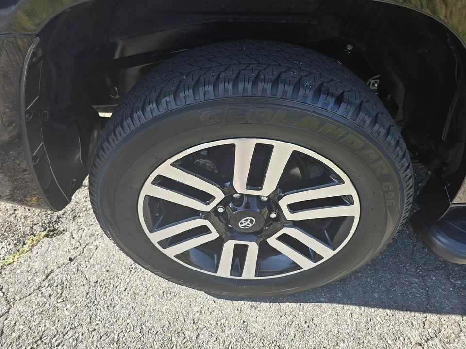2023 Toyota 4Runner 5th Gen - Image 6 of 15