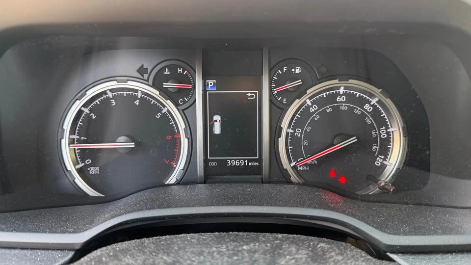 2023 Toyota 4Runner 5th Gen - Image 6 of 9