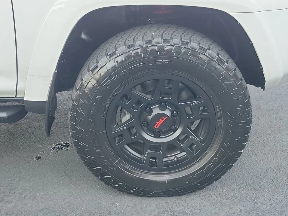 2023 Toyota 4Runner 5th Gen - Image 9 of 20