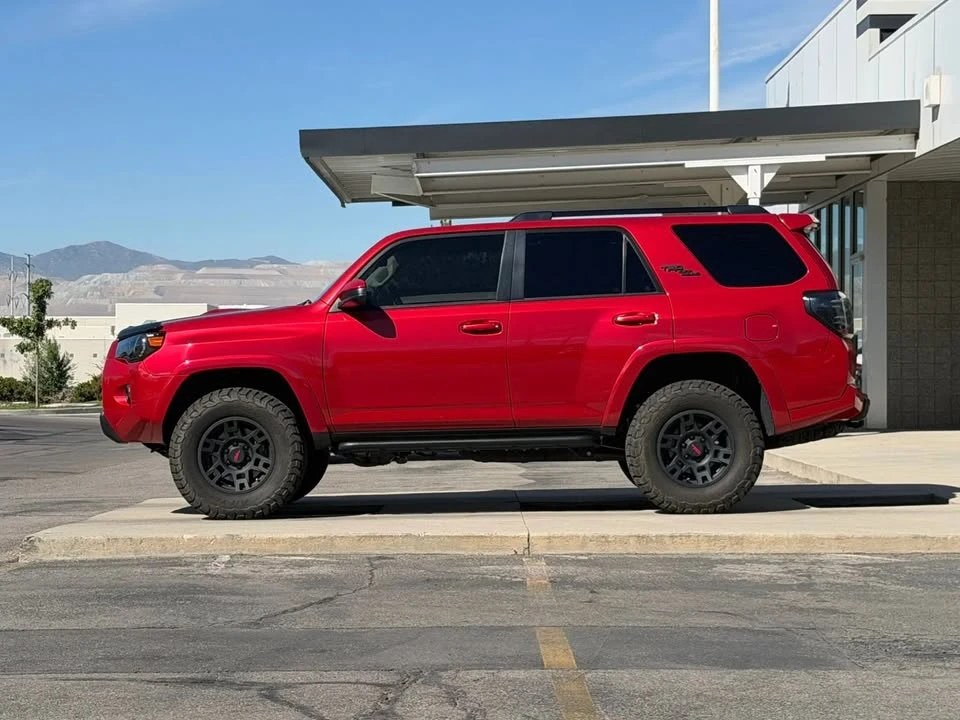 2023 Toyota 4Runner 5th Gen - Image 8 of 13