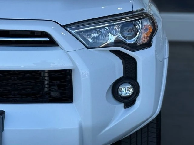 2023 Toyota 4Runner 5th Gen - Image 6 of 12