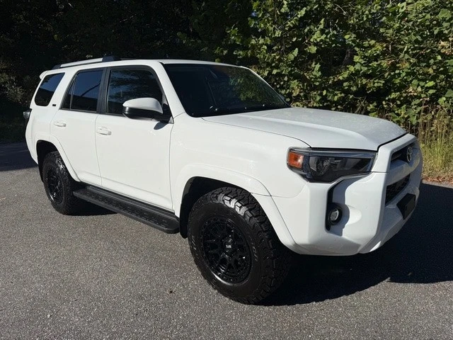 2023 Toyota 4Runner 5th Gen - Image 4 of 12