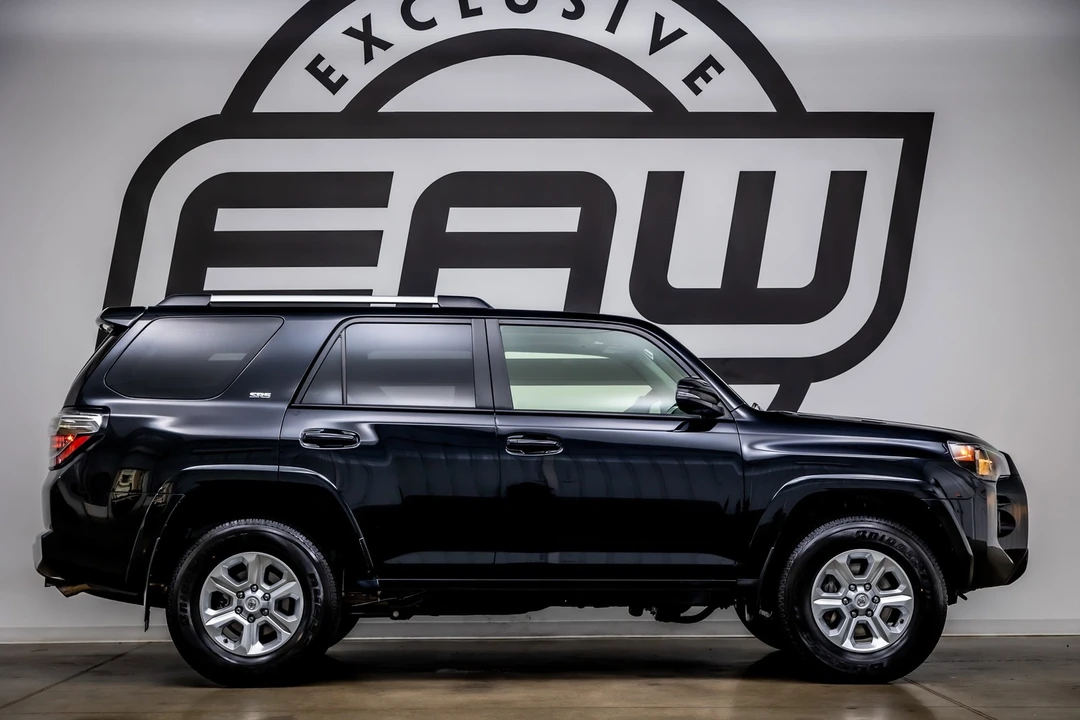 2023 Toyota 4Runner 5th Gen - Image 9 of 12