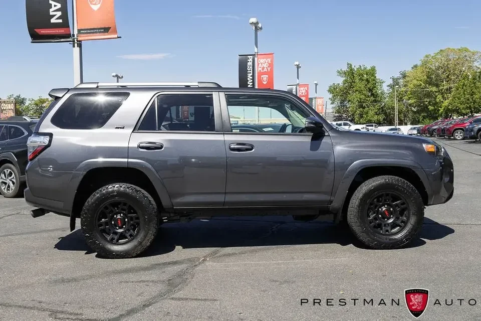 2023 Toyota 4Runner 5th Gen - Image 5 of 18