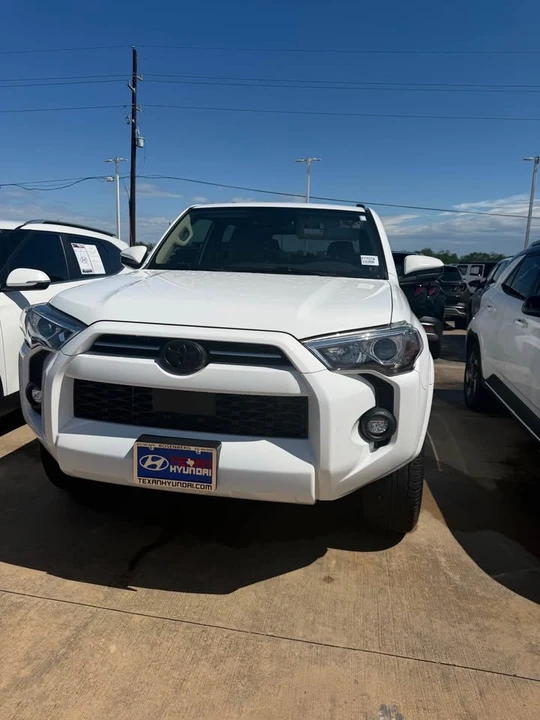 2023 Toyota 4Runner 5th Gen - Image 4 of 11